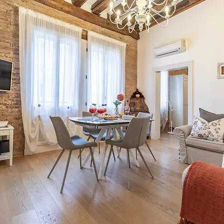 Italian Experience-venice Boutique